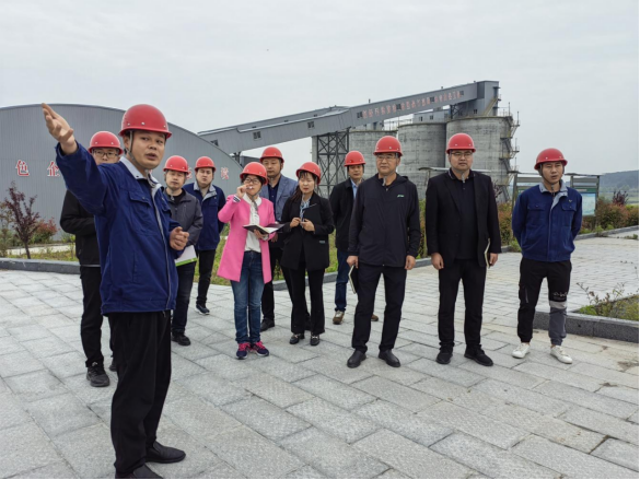 “时不我待、只争朝夕”市产业集团全力推进涉案企业复工复产和我市重大项目建设工作681.png